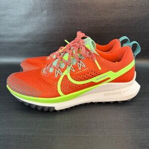 Nike Pegasus Trail 4 Womens size 8.5 Orange Volt Running Hiking Shoes DJ6159-801